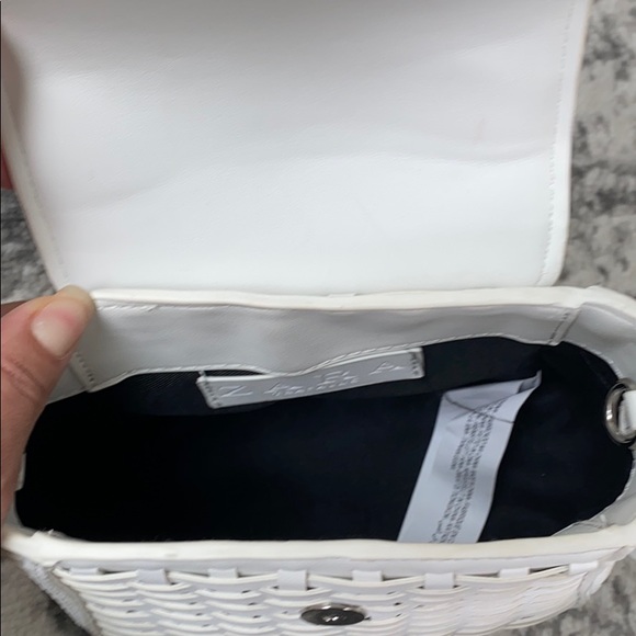 Zara White Woven Faux Leather Purse - Picture 7 of 8